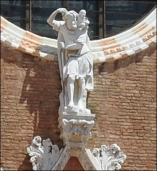 Statue de Saint Christophe
