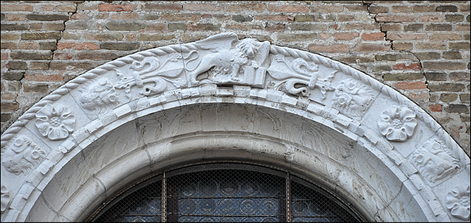 Détail de l'église des Frari