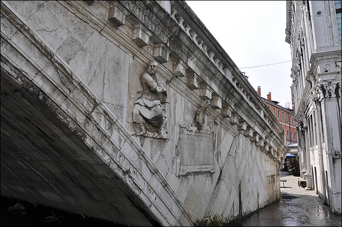 Détail du pont du Rialto